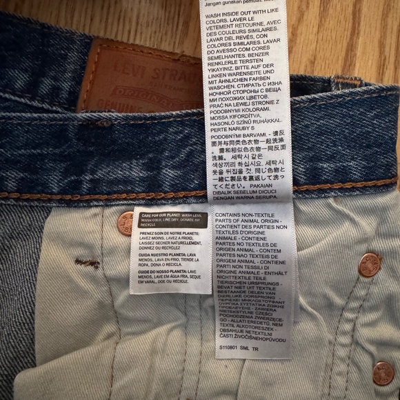 Jean Levi’s 501 - Picture 14 of 15